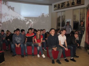 Посещение студентами 1-го и 2-го курса патриотического центра - Хабаровск-город воинской славы