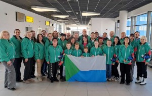 photo_5784048138908797970_y